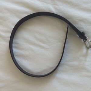 Black leather polo belt